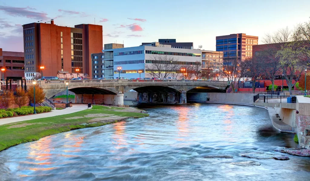 How to Become a Counselor in South Dakota How to Become a Counselor in South Dakota