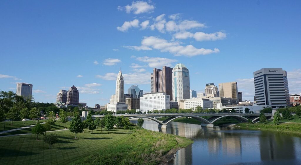 Accredited Masters in Counseling Programs in Ohio - Online & Campus Options Accredited Masters in Counseling Programs in Ohio - Online & Campus Options